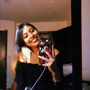 Meet your Posher, Yasmin